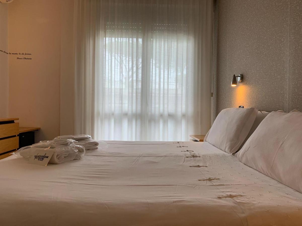 Hotel Logonovo Llido Degli Estensi Bagian luar foto