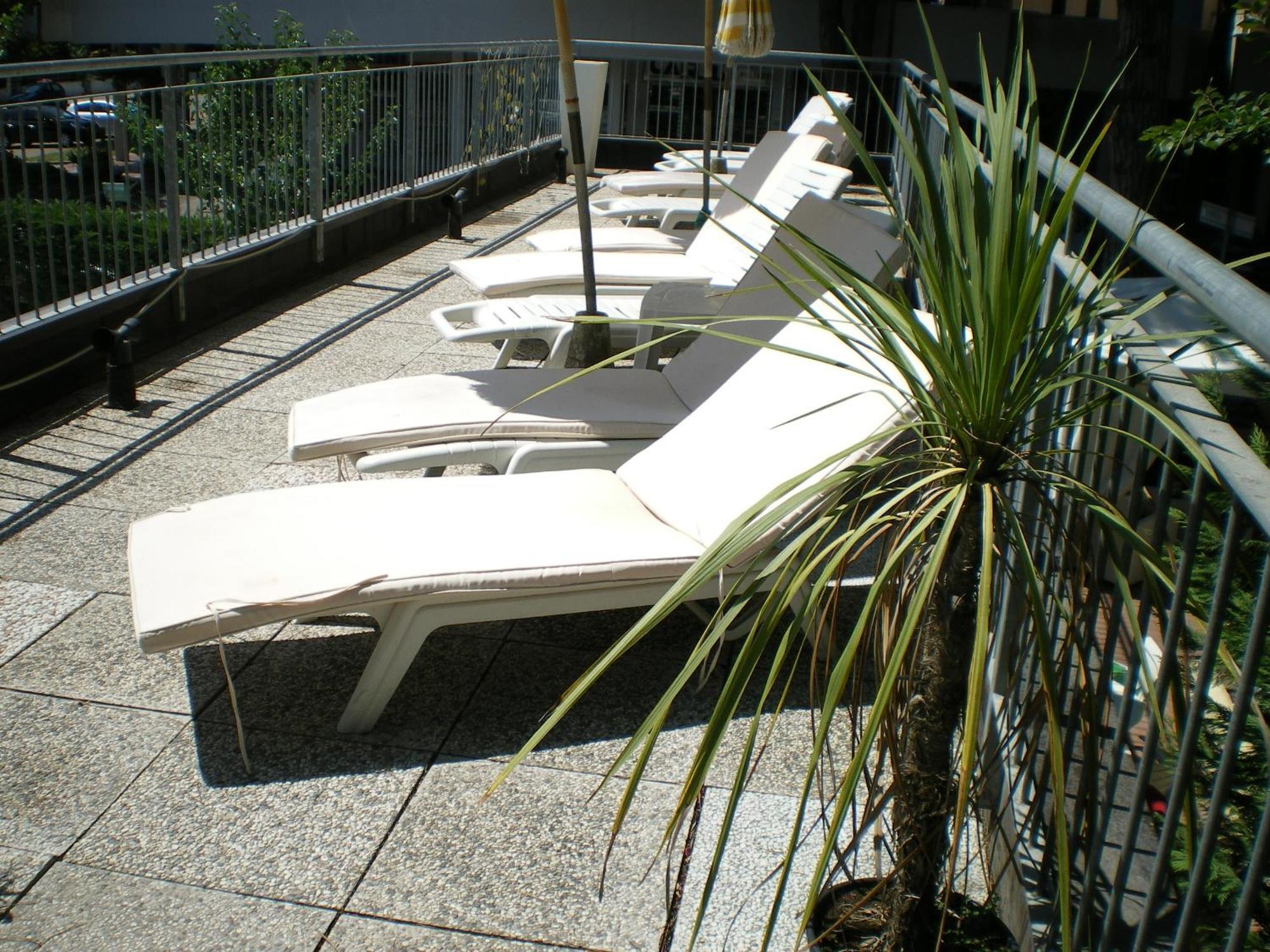 Hotel Logonovo Llido Degli Estensi Bagian luar foto